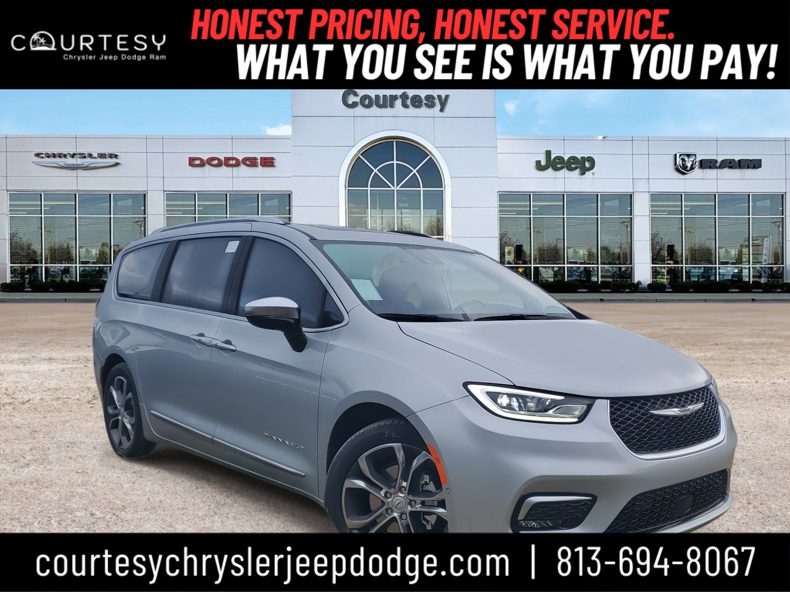 2026 Chrysler Pacifica Pinnacle's photo