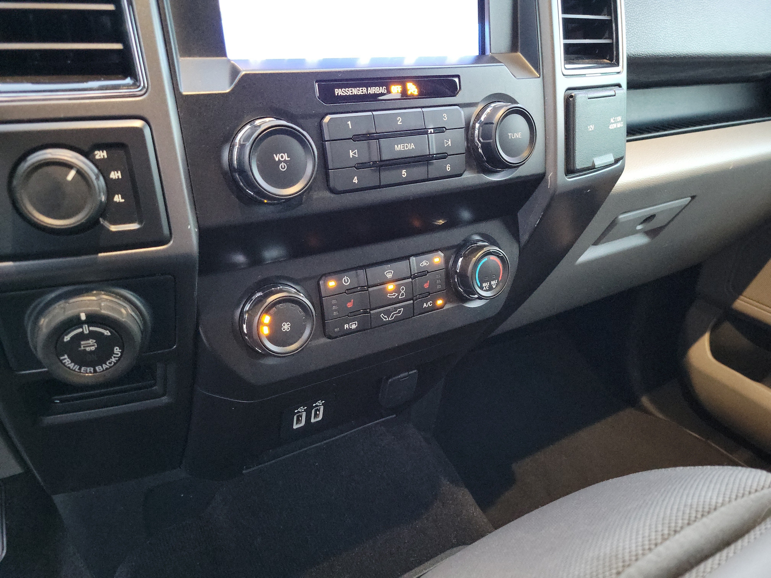 Photo 19