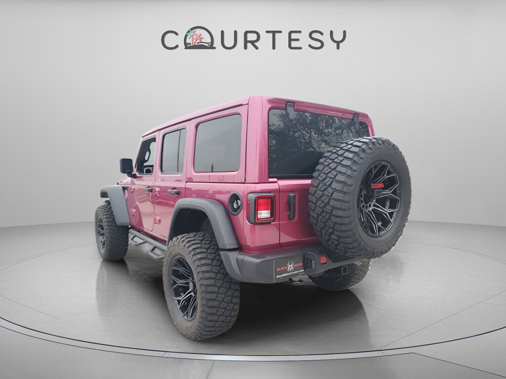 New 2025 Jeep Wrangler 4-DOOR WILLYS Sport Utility