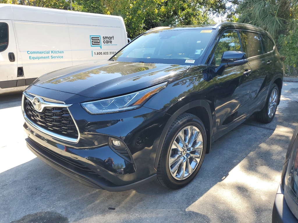 Certified 2021 Toyota Highlander Limited Limited AWD