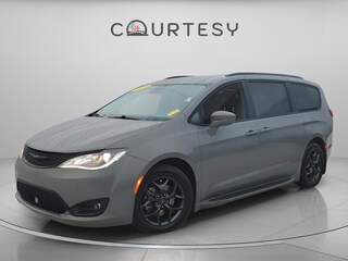 2020 Chrysler Pacifica Touring L Plus Touring L Plus FWD