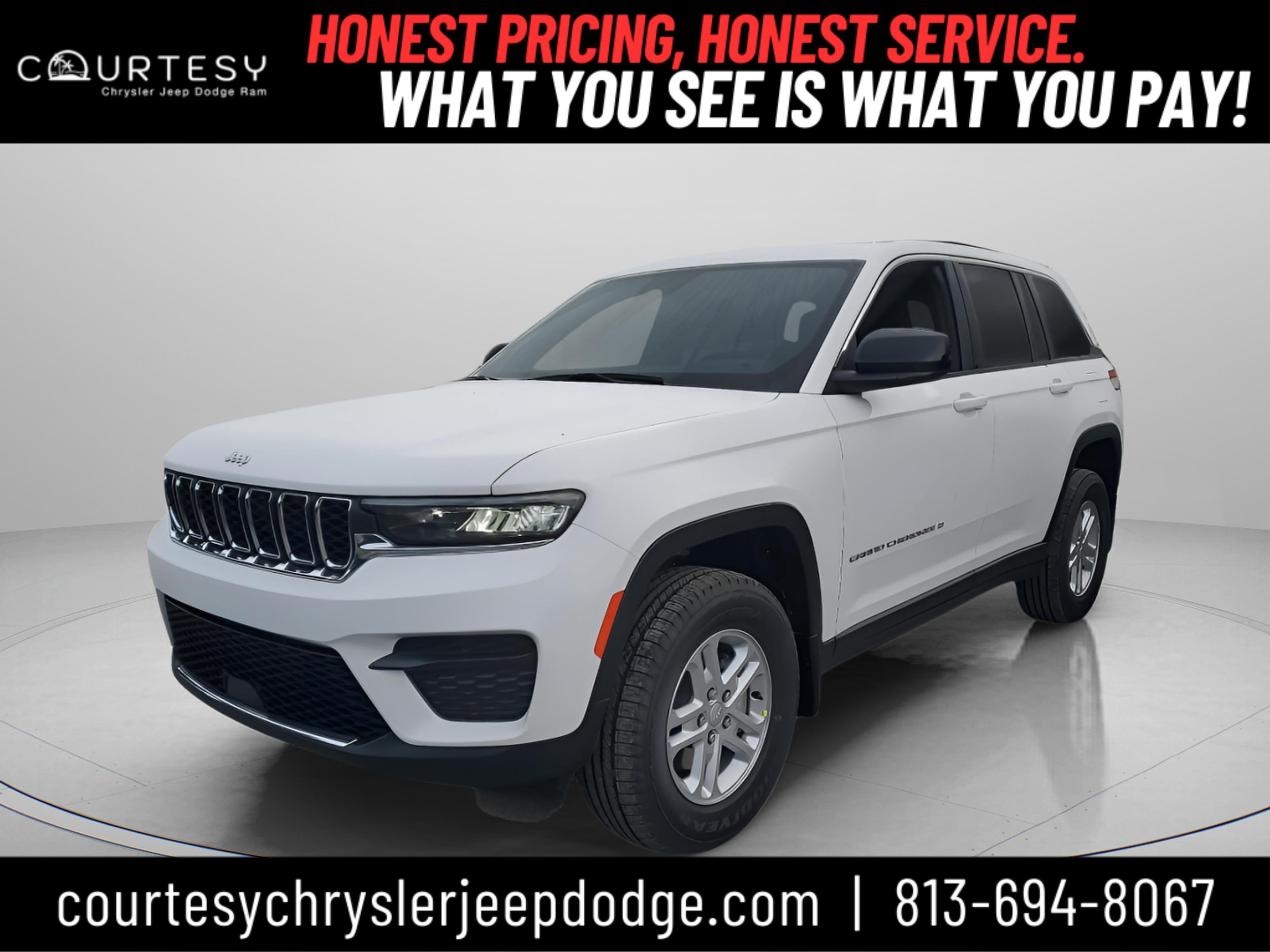 2025 Jeep Grand Cherokee Laredo's photo