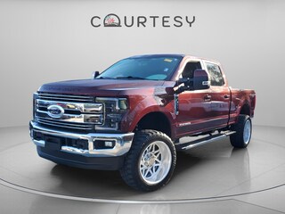 2017 Ford Super Duty F-350 SRW Lariat