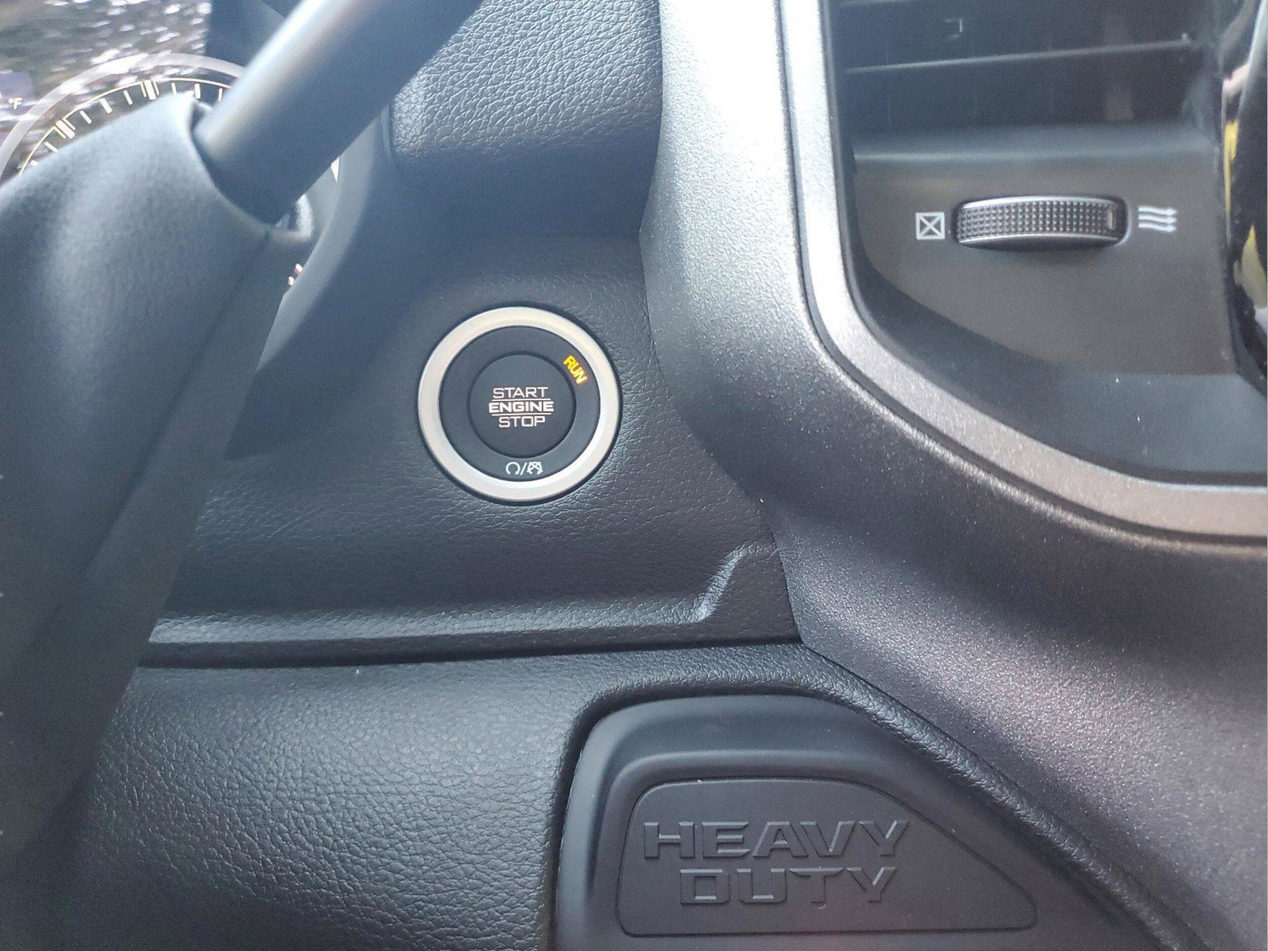 2026 RAM 3500 Chassis Tradesman - Photo 12