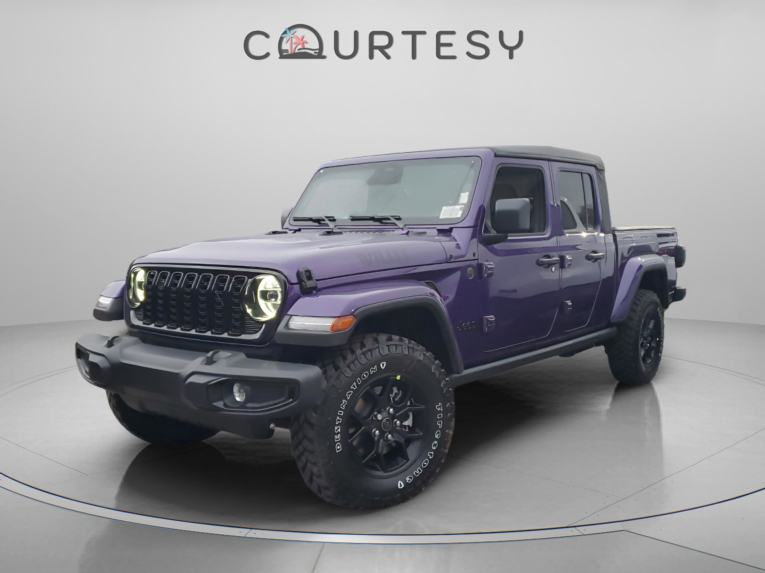 2026 Jeep Gladiator Willys Auto's photo