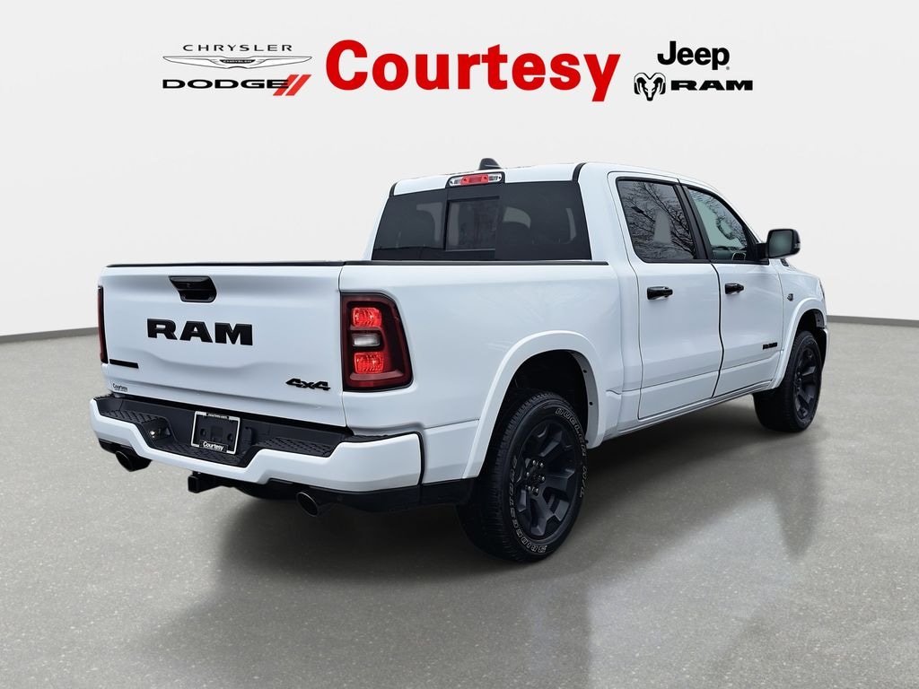 New 2026 Ram 1500 BIG HORN CREW CAB 4X4 5'7 BOX Pickup