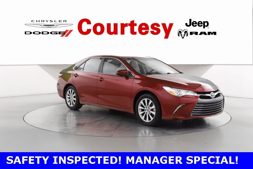 2015 Toyota Camry LE Hybrid