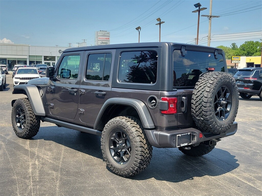 2025 Jeep Wrangler Willys photo 3