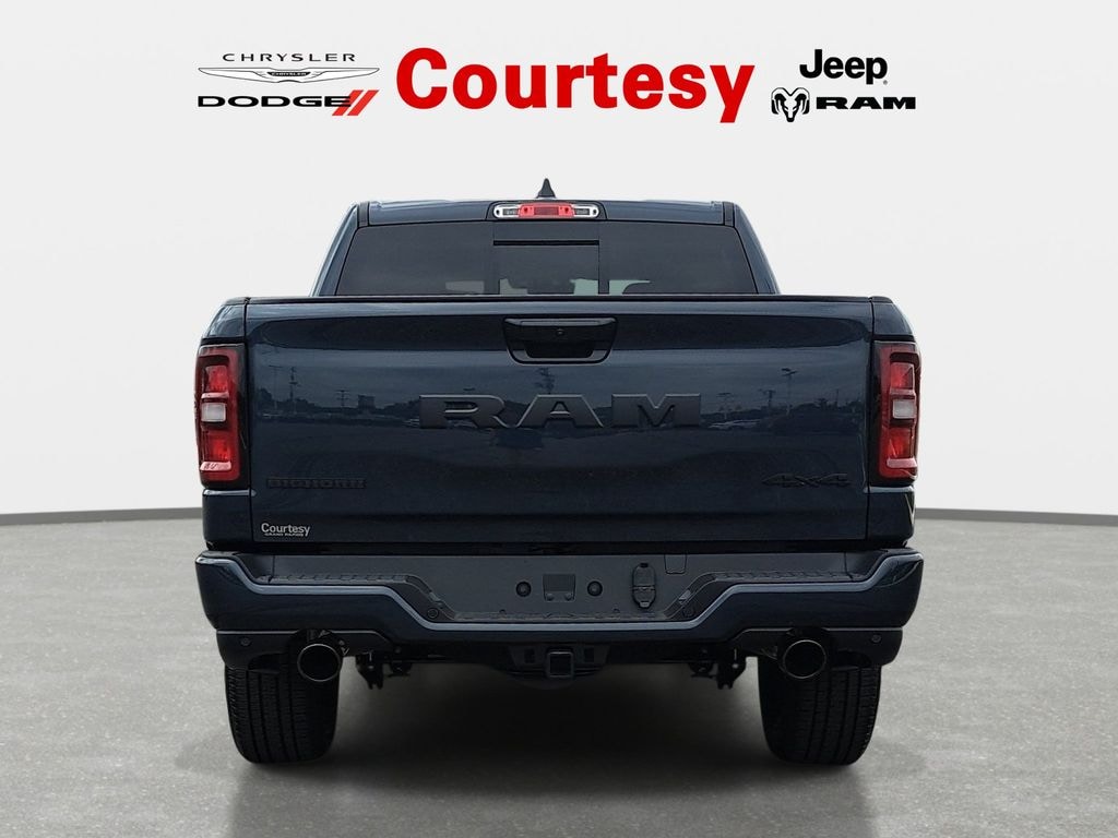 New 2026 Ram 1500 BIG HORN CREW CAB 4X4 5'7 BOX Pickup
