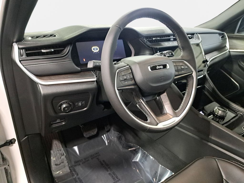 2026 Jeep Grand Cherokee Limited - Photo 16