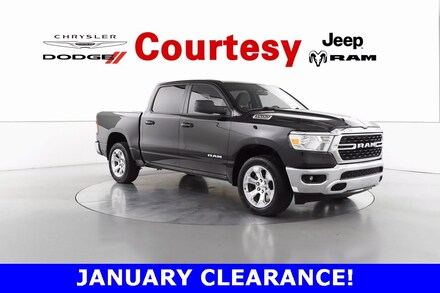 2022 Ram 1500 Big Horn/Lone Star Truck