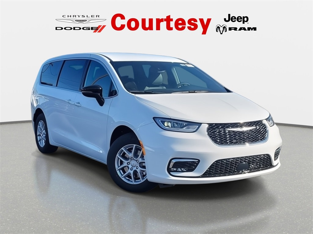 New 2026 Chrysler Pacifica SELECT Passenger Van