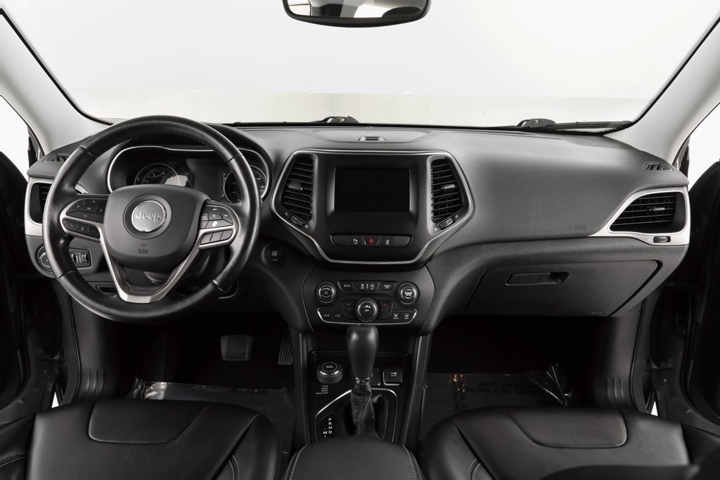 Used 2021 Jeep Cherokee Latitude Plus SUV