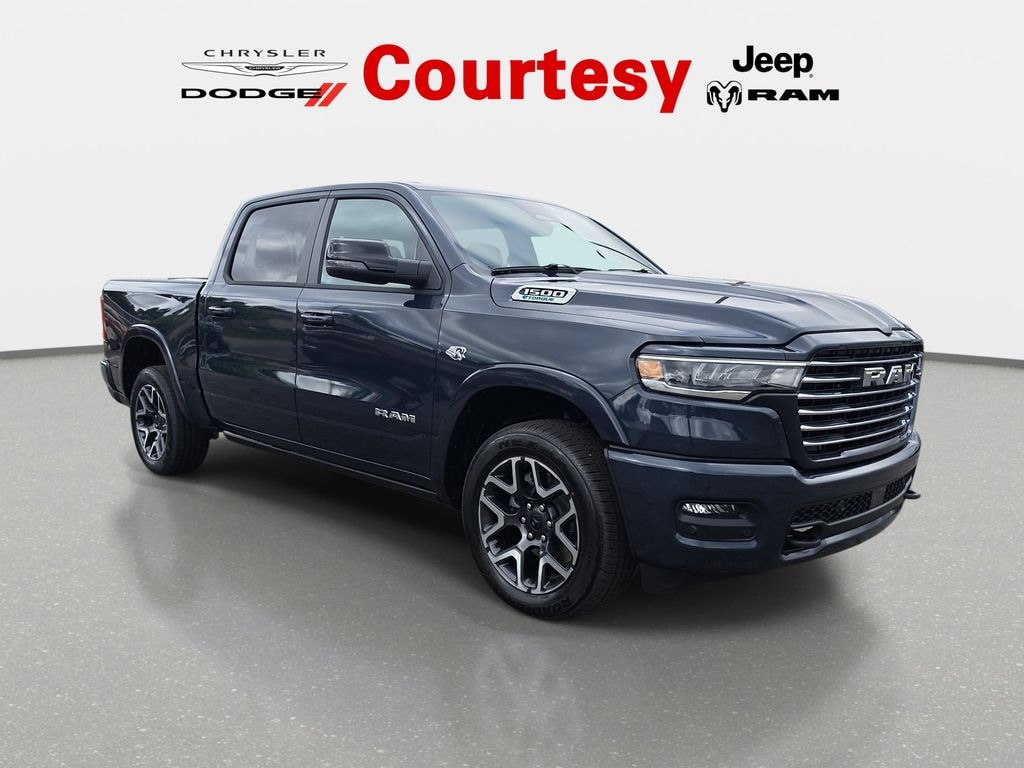 New 2026 Ram 1500 LARAMIE CREW CAB 4X4 5'7 BOX Pickup