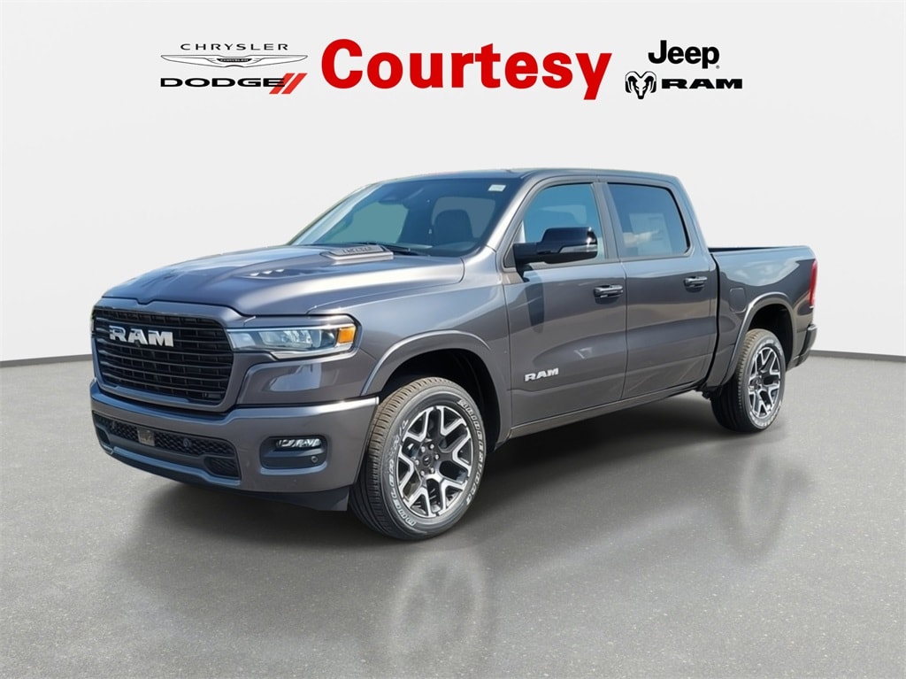 New 2026 Ram 1500 LARAMIE CREW CAB 4X4 5'7 BOX Pickup