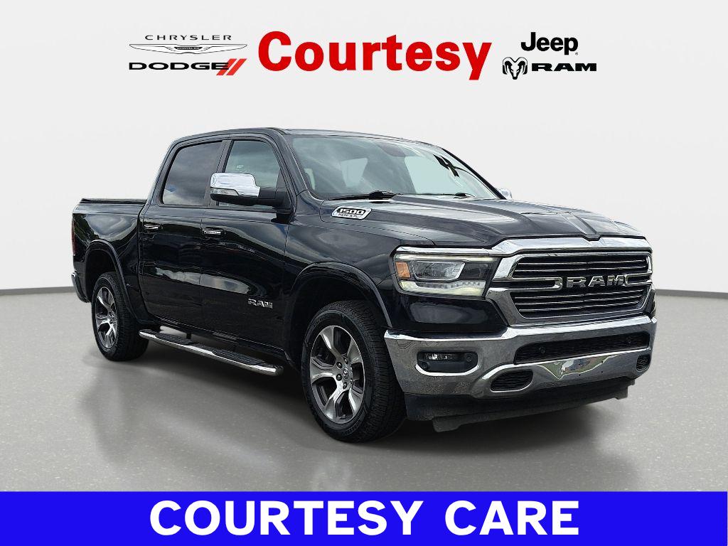 2019 RAM 1500 Laramie 4x4 Crew Cab 5'7's photo
