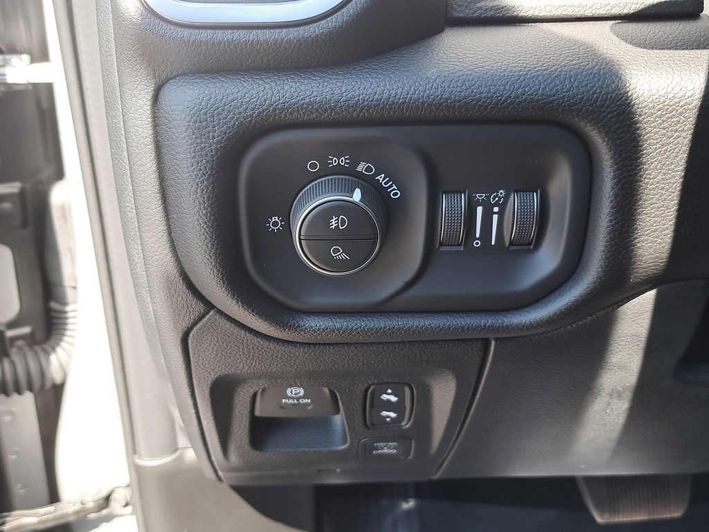 2026 RAM 1500 Big Horn/Lone Star - Photo 25