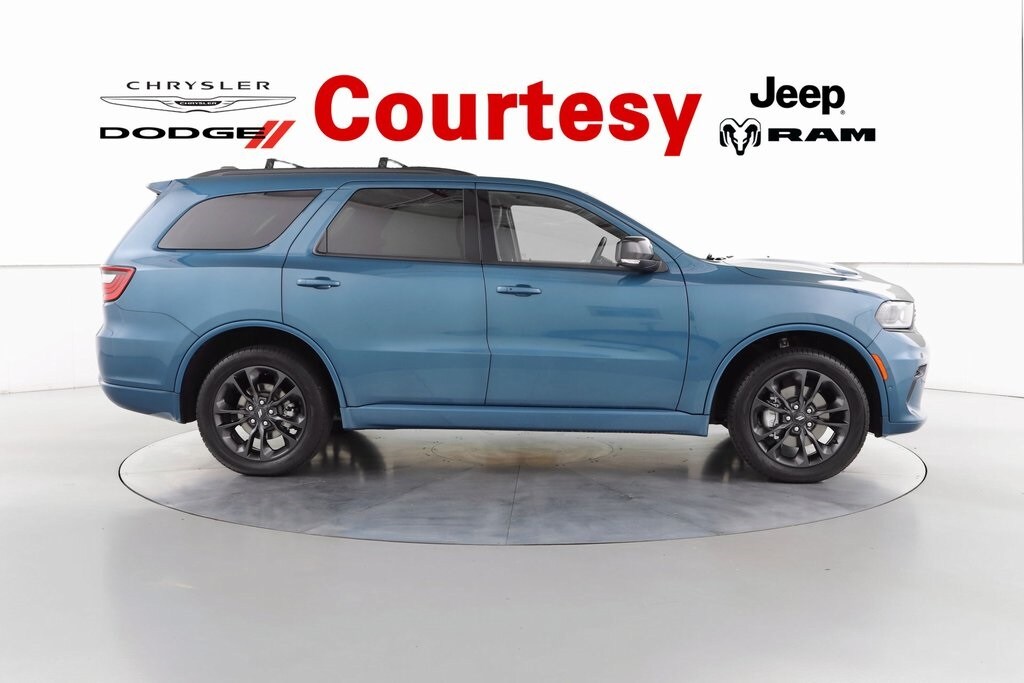 2024 Dodge Durango GT photo 3