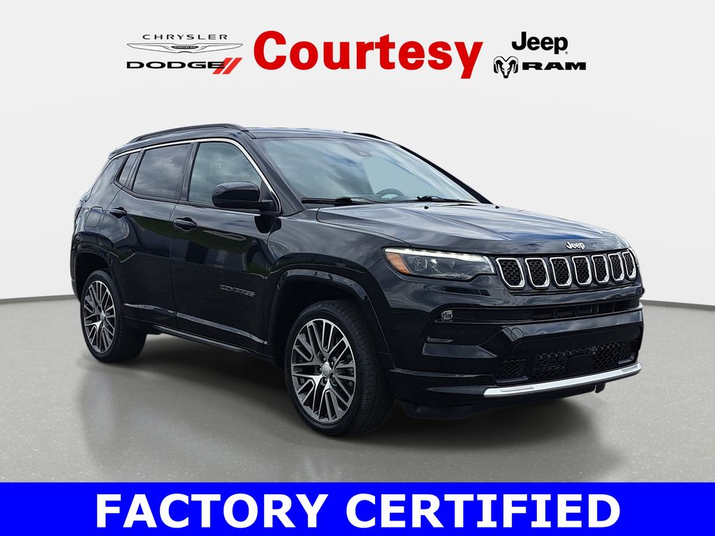 2023 Jeep Compass Limited 4X4's photo