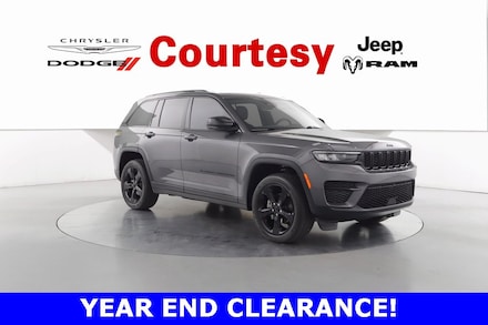 2024 Jeep Grand Cherokee Altitude SUV