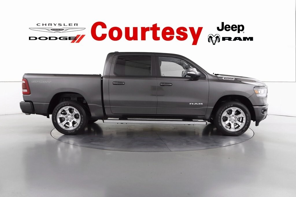 2020 Ram 1500 Big Horn photo 3