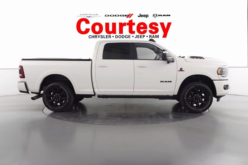 2023 Ram 2500 Limited photo 2