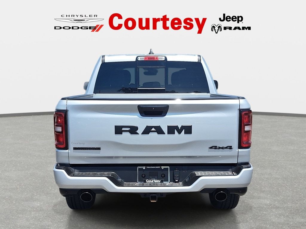 New 2026 Ram 1500 BIG HORN CREW CAB 4X4 5'7 BOX Pickup
