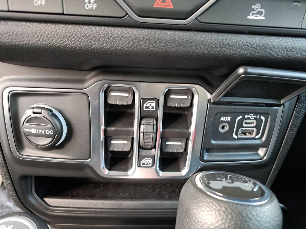 2025 Jeep Wrangler 4-Door Sport S - Photo 26