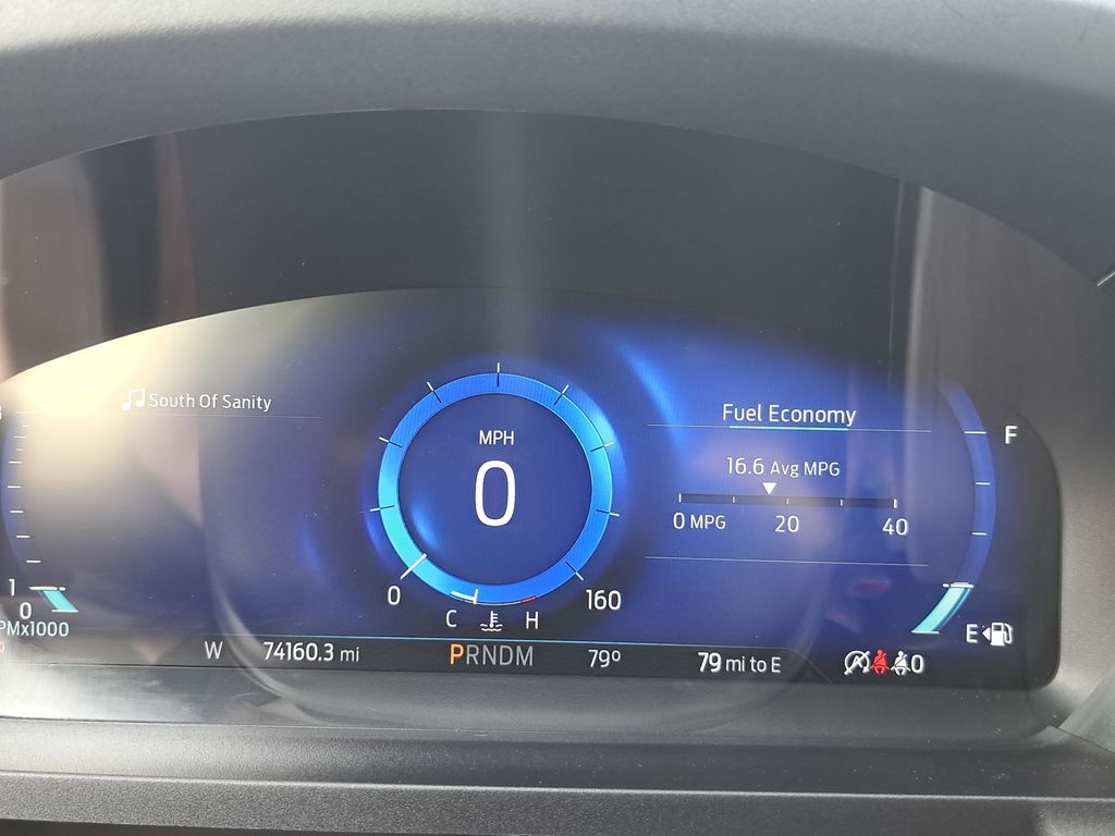 2020 Ford Explorer Platinum - Photo 22
