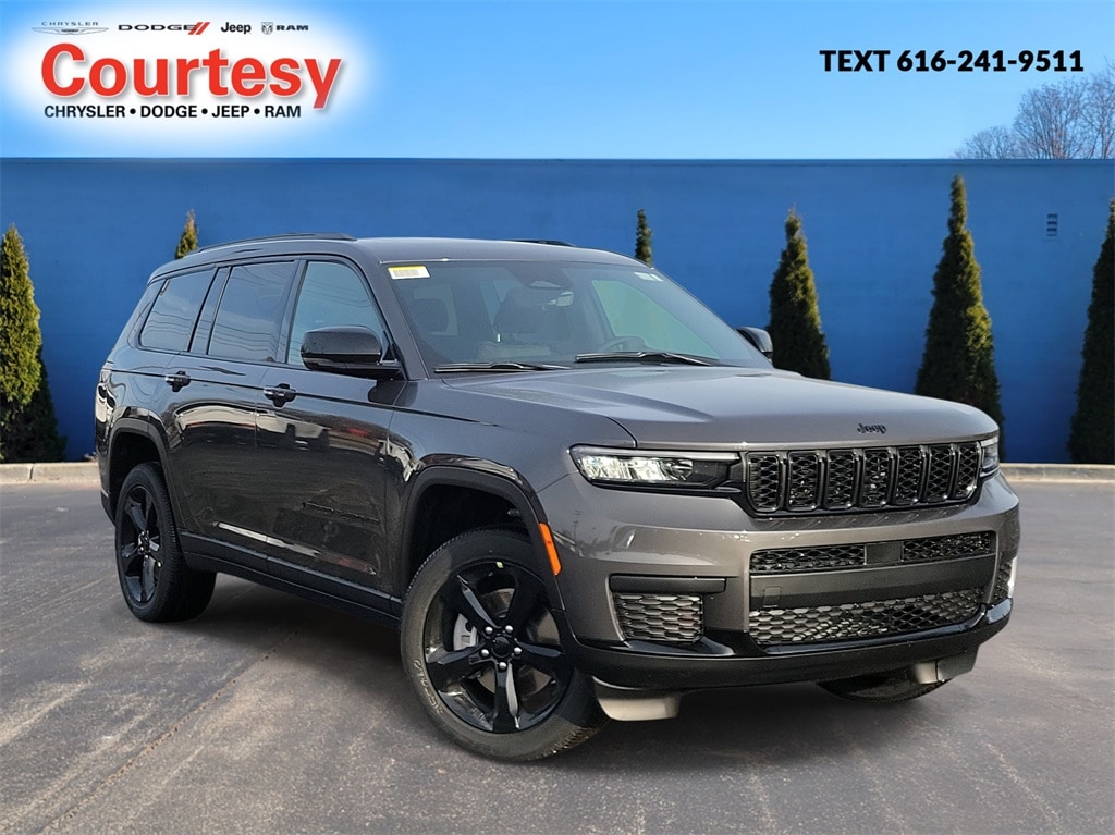 2025 Jeep Grand Cherokee L Altitude's photo