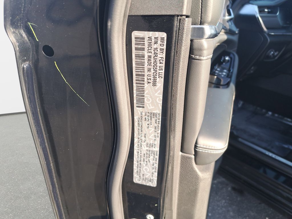 2023 Jeep Grand Cherokee Overland - Photo 37