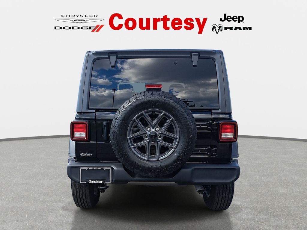 2025 Jeep Wrangler 4-Door Sport S - Photo 4