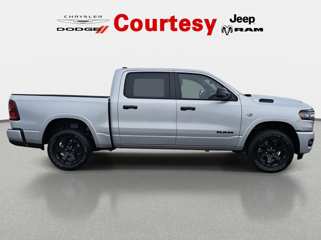 New 2026 Ram 1500 BIG HORN CREW CAB 4X4 5'7 BOX Pickup