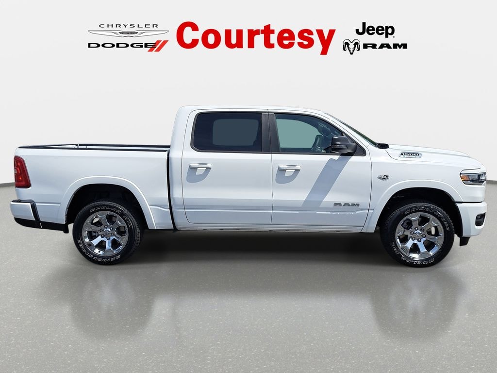 New 2026 Ram 1500 BIG HORN CREW CAB 4X4 5'7 BOX Pickup