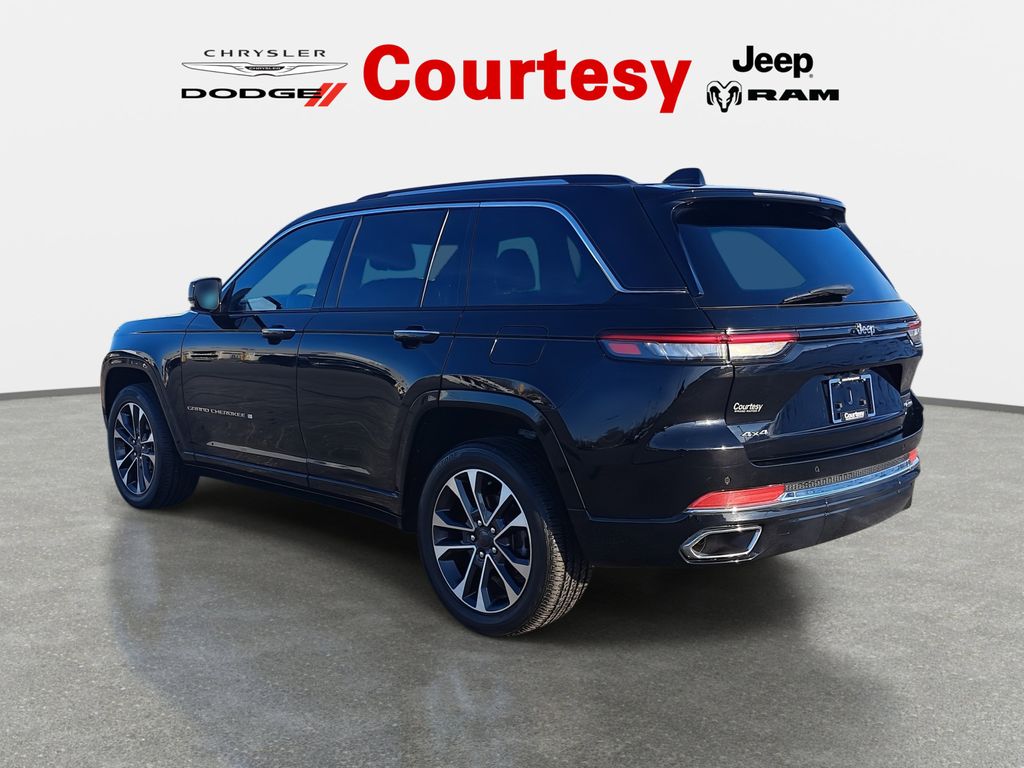 2023 Jeep Grand Cherokee Overland - Photo 6