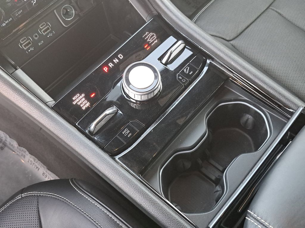 2023 Jeep Grand Cherokee Overland - Photo 27