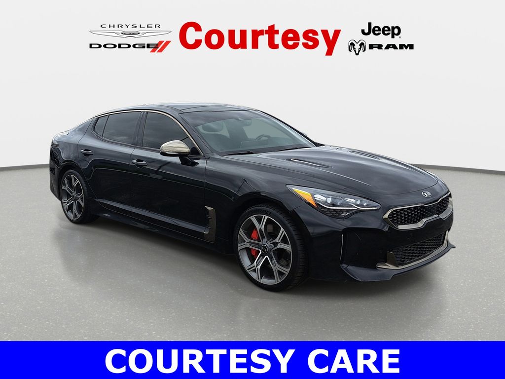 2021 Kia Stinger GT2 AWD's photo