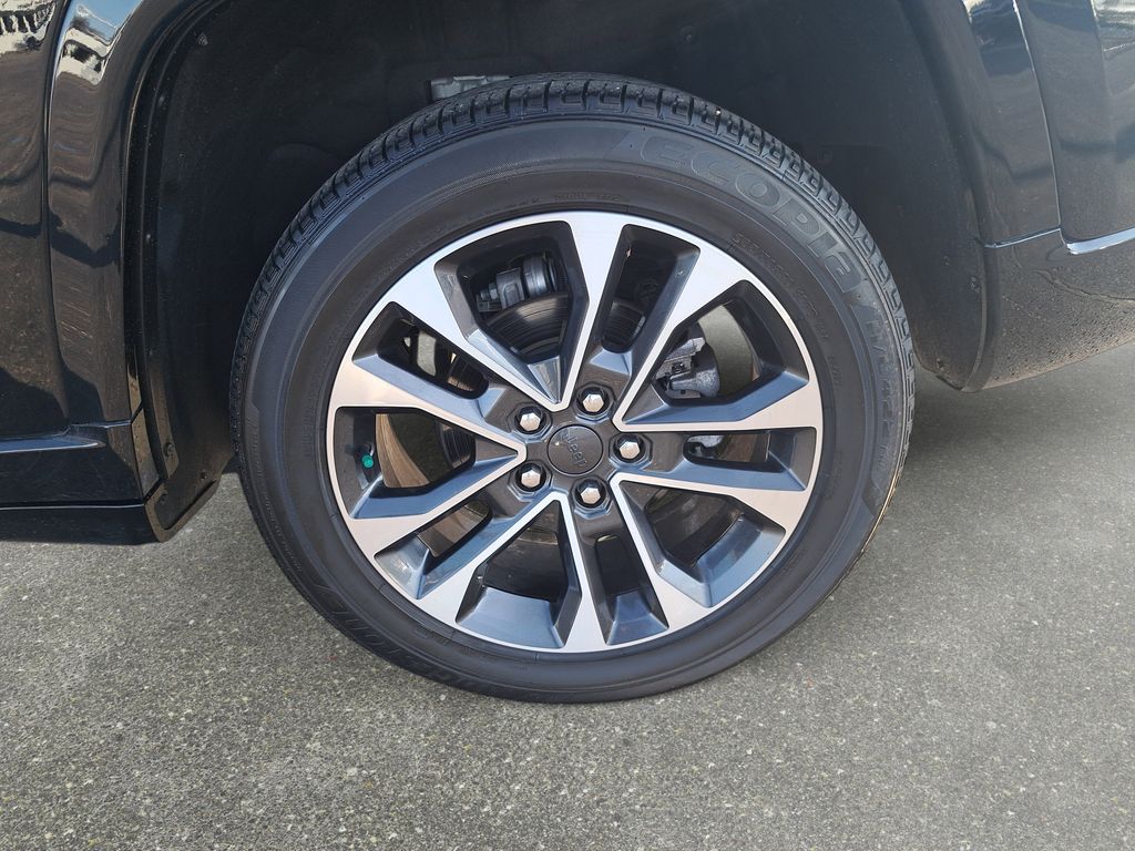 2023 Jeep Grand Cherokee Overland - Photo 35