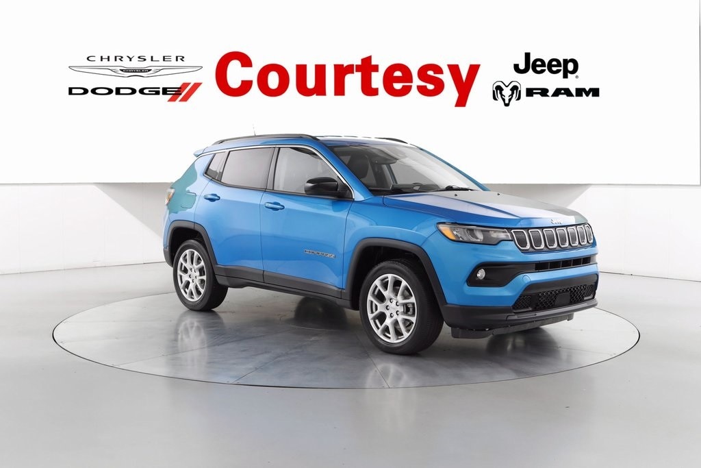 2022 Jeep Compass Latitude Lux's photo