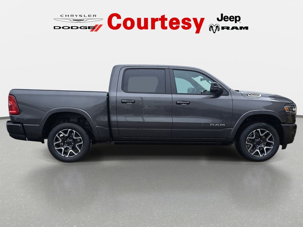 New 2026 Ram 1500 LARAMIE CREW CAB 4X4 5'7 BOX Pickup