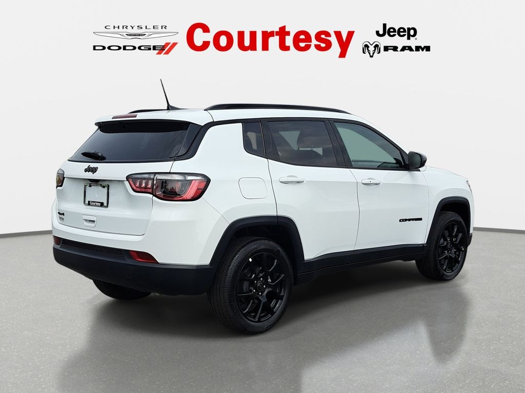 New 2026 Jeep Compass LATITUDE ALTITUDE 4X4 Sport Utility