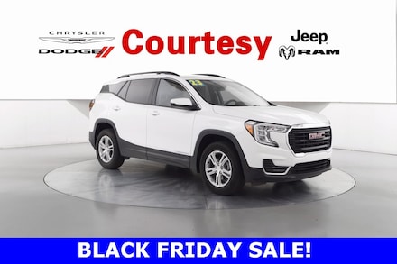 2023 GMC Terrain SLE SUV