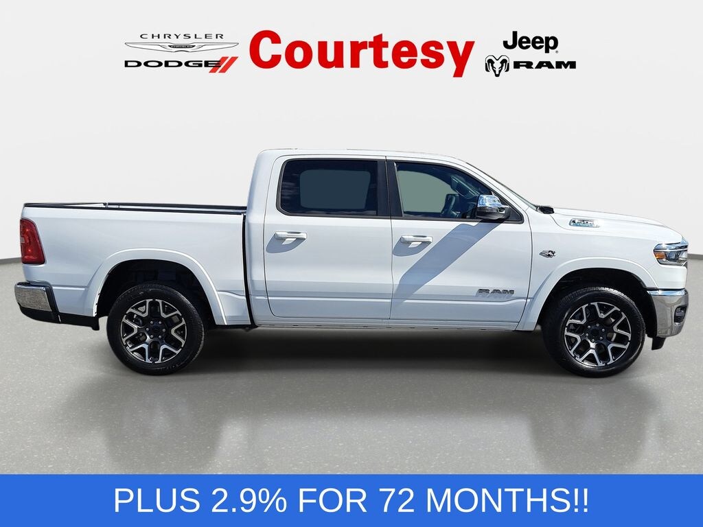 New 2026 Ram 1500 LARAMIE CREW CAB 4X4 5'7 BOX Pickup