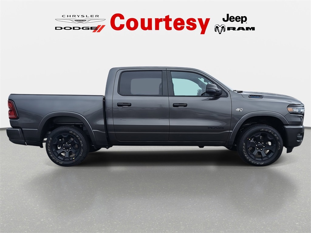 New 2026 Ram 1500 BIG HORN CREW CAB 4X4 5'7 BOX Pickup