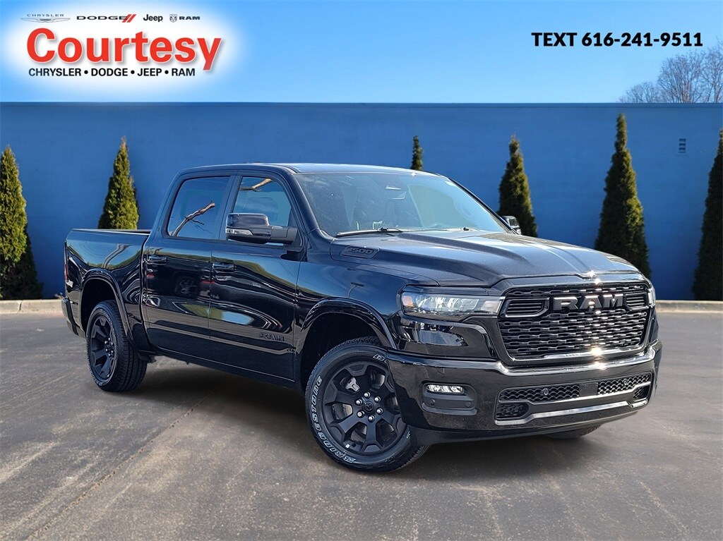 New 2025 Ram 1500 BIG HORN CREW CAB 4X4 5'7 BOX Pickup