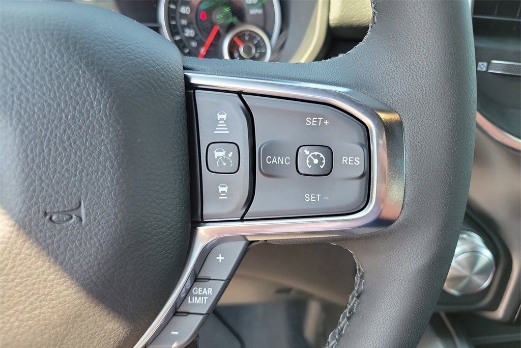 2026 RAM 1500 Laramie - Photo 24