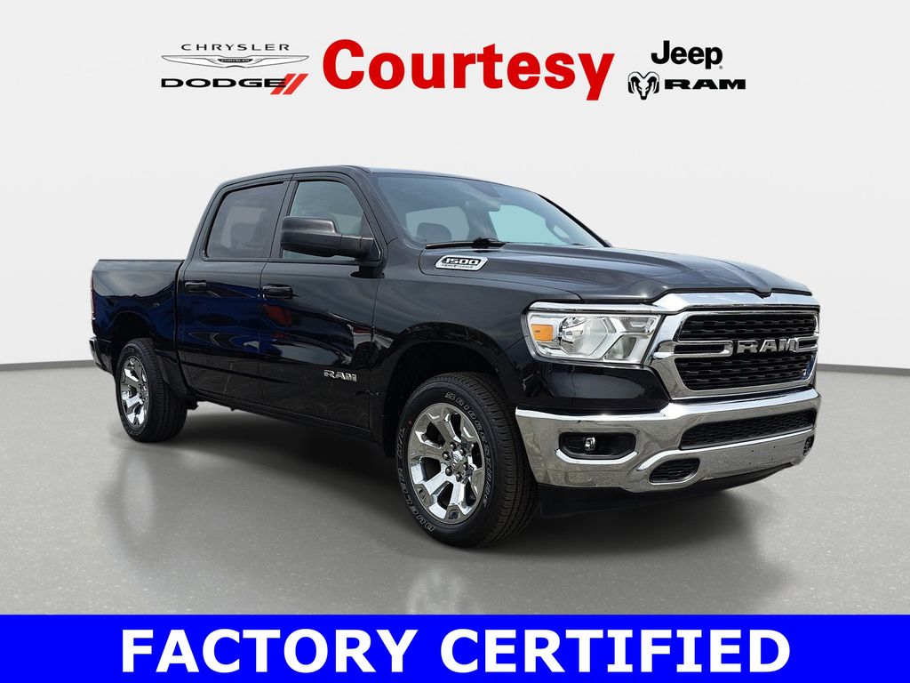 2022 RAM 1500 Big Horn/Lone Star 4x4 Crew Cab 5'7's photo
