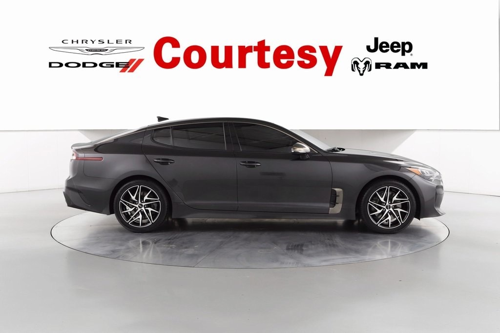 Used 2022 Kia Stinger GT-Line Sedan