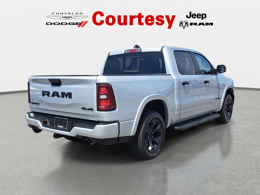 New 2026 Ram 1500 BIG HORN CREW CAB 4X4 5'7 BOX Pickup