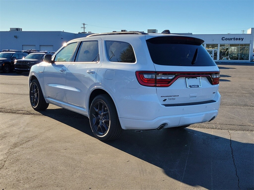 2026 Dodge Durango GT Plus photo 2